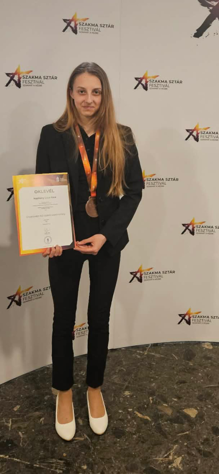 Kapitány Luca Sára